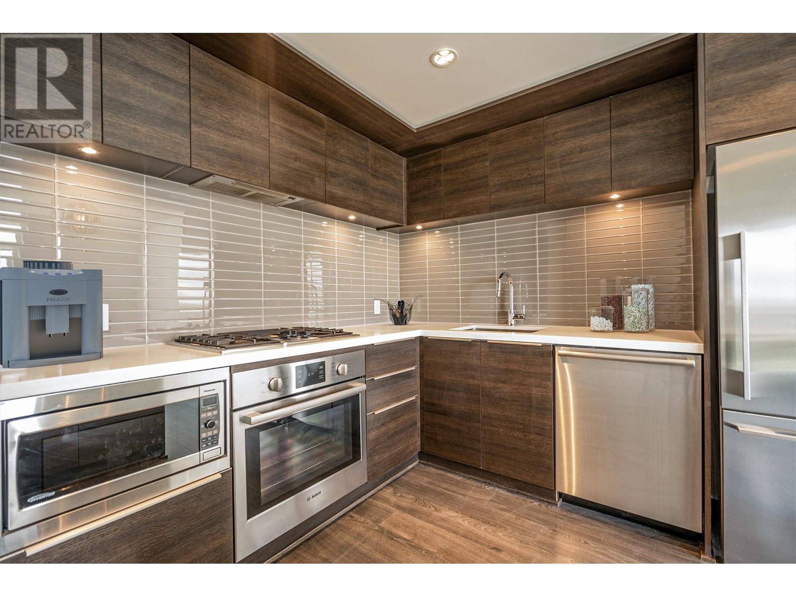 405 1550 Fern Street, North Vancouver, British Columbia  V7J 0A9 - Photo 7 - R2822279