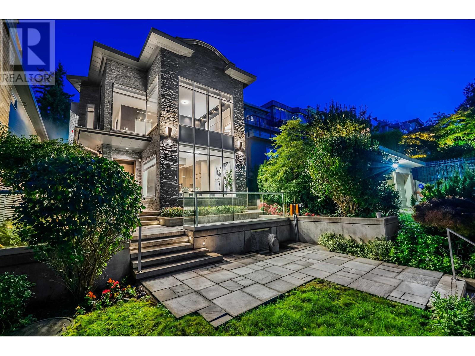 4408 W 3rd Avenue, Vancouver, British Columbia  V6R 1N1 - Photo 1 - R2820937