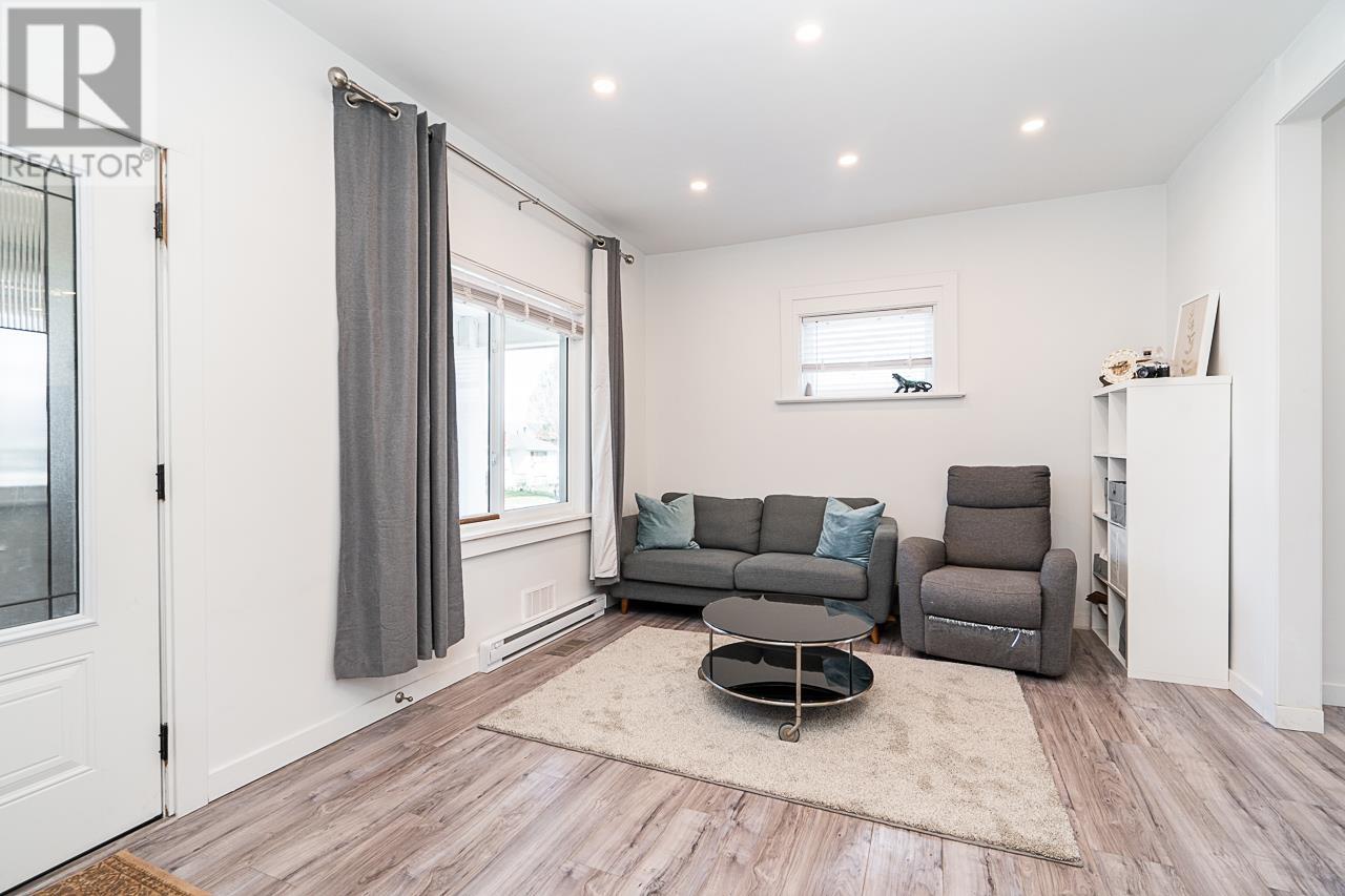 1340 E 33rd Avenue, Vancouver, British Columbia  V5V 3B7 - Photo 6 - R2822255