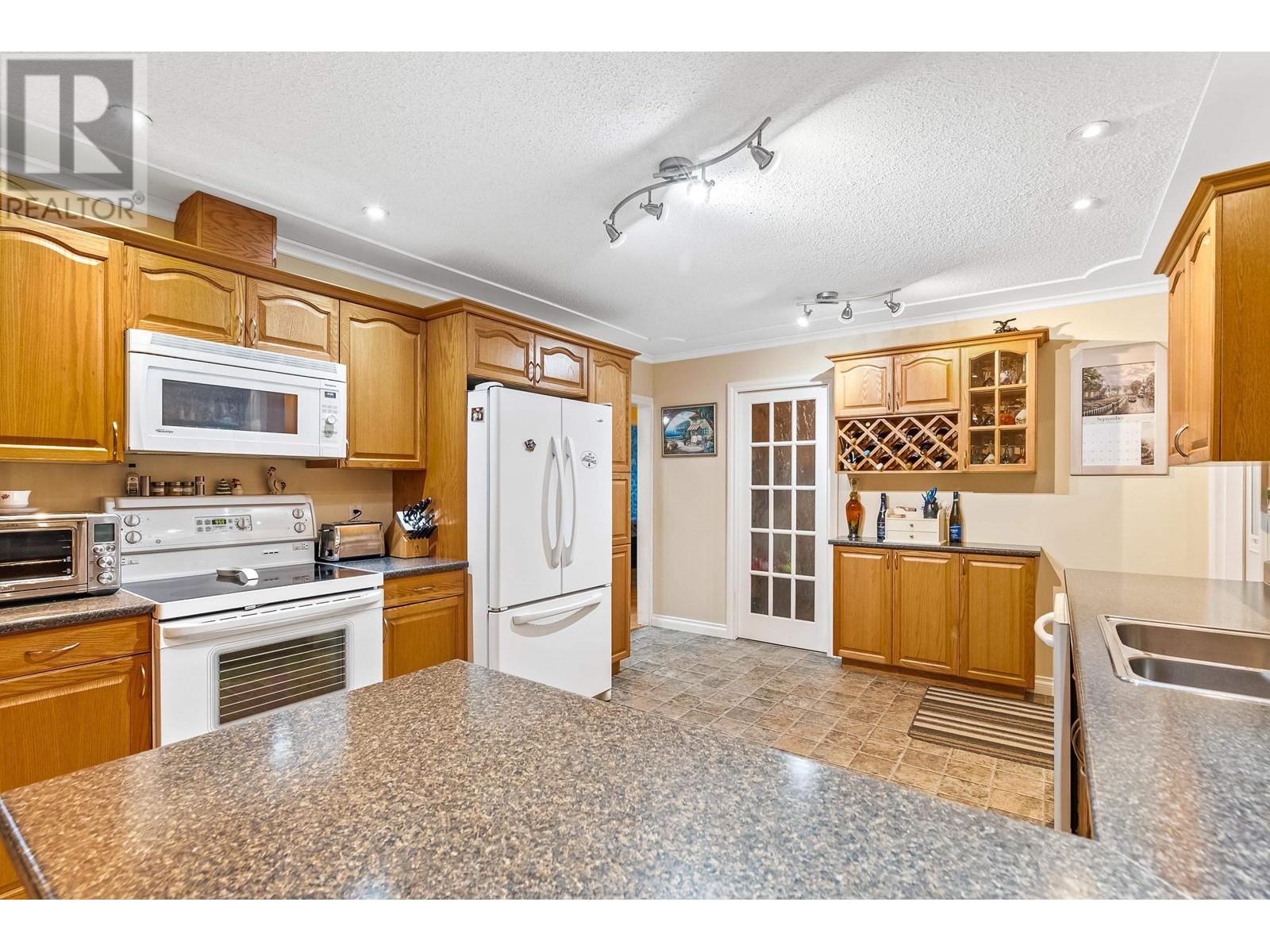12270 214 Street, Maple Ridge, British Columbia  V2X 5E2 - Photo 12 - R2822258