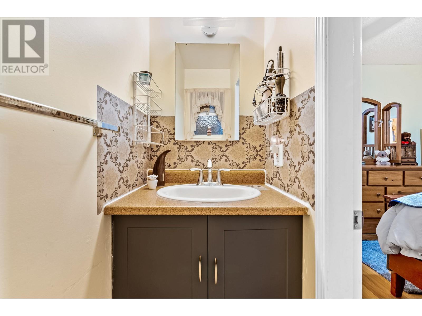 12270 214 Street, Maple Ridge, British Columbia  V2X 5E2 - Photo 19 - R2822258