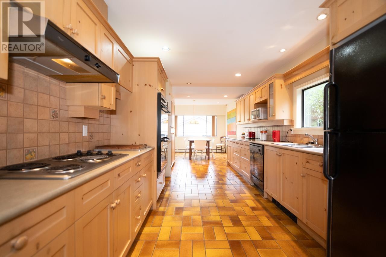 1249 W 39th Avenue, Vancouver, British Columbia  V6M 1S9 - Photo 10 - R2822262