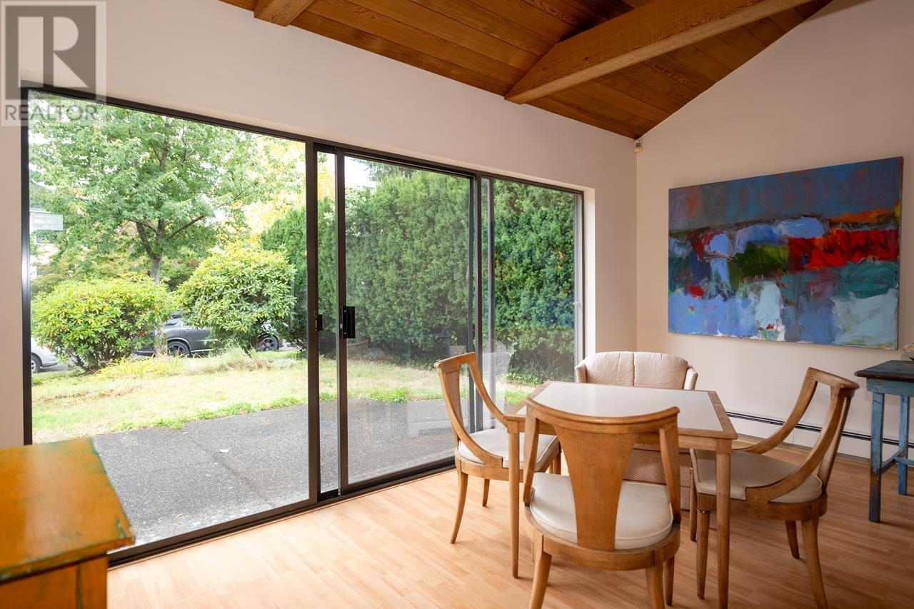 1249 W 39th Avenue, Vancouver, British Columbia  V6M 1S9 - Photo 2 - R2822262