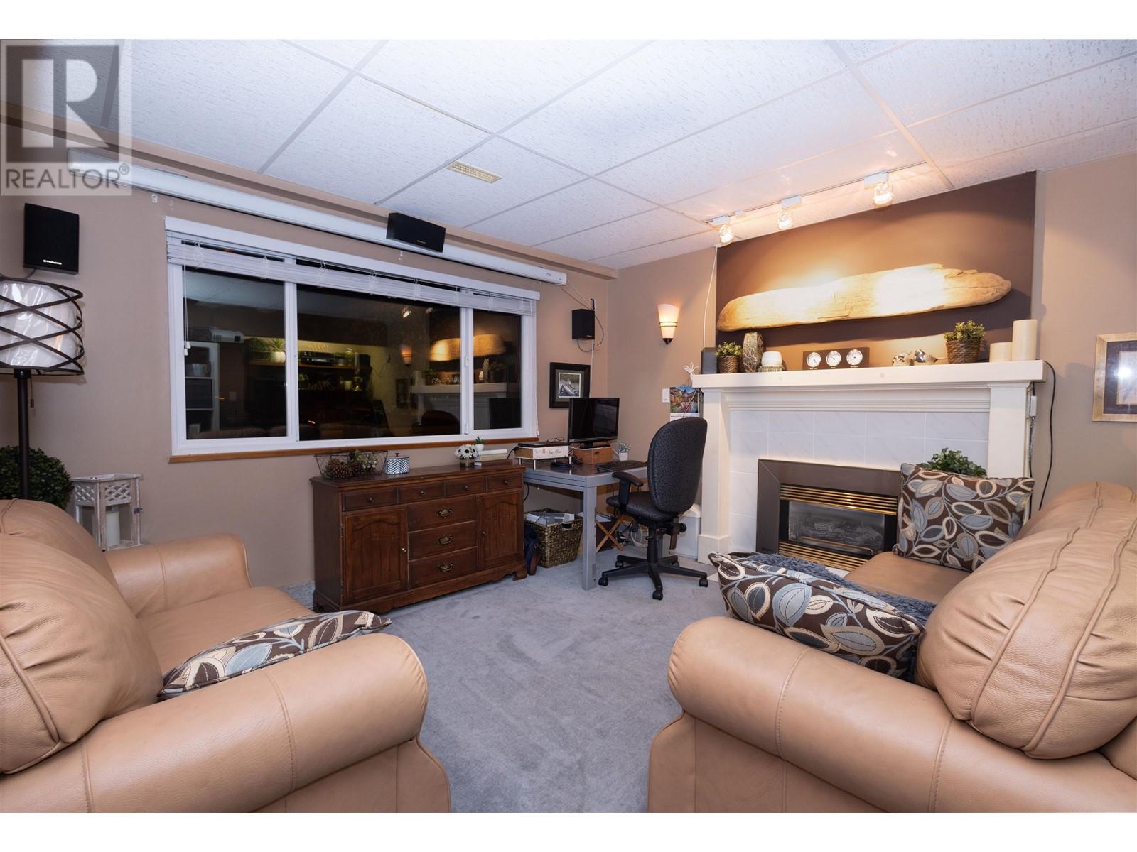 22994 Cliff Avenue, Maple Ridge, British Columbia  V2X 7Z9 - Photo 20 - R2822174