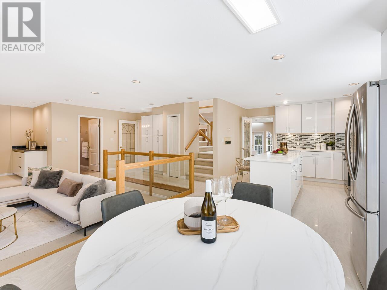 2276 Sicamous Avenue, Coquitlam, British Columbia  V3K 6P5 - Photo 15 - R2822287