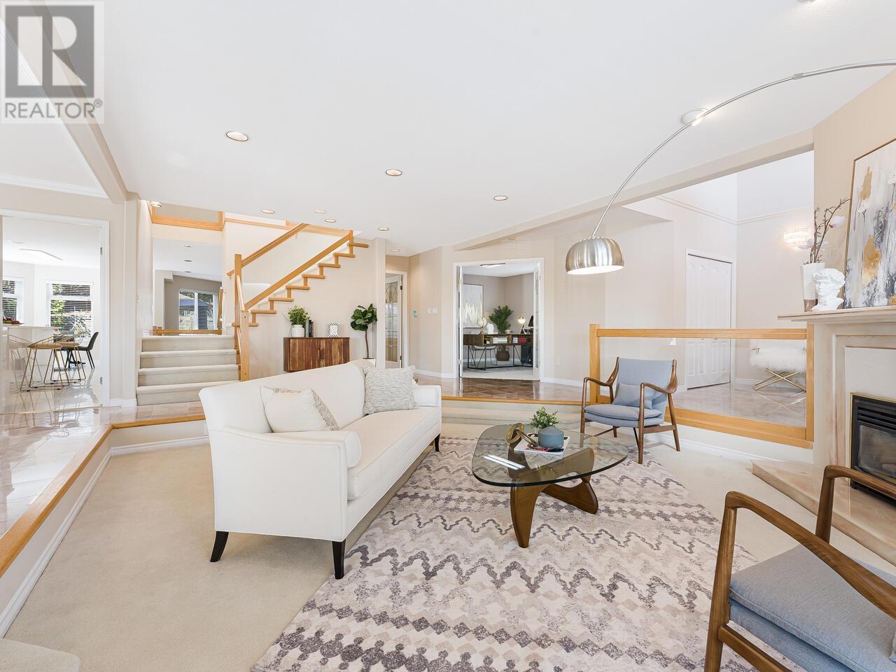 2276 Sicamous Avenue, Coquitlam, British Columbia  V3K 6P5 - Photo 8 - R2822287