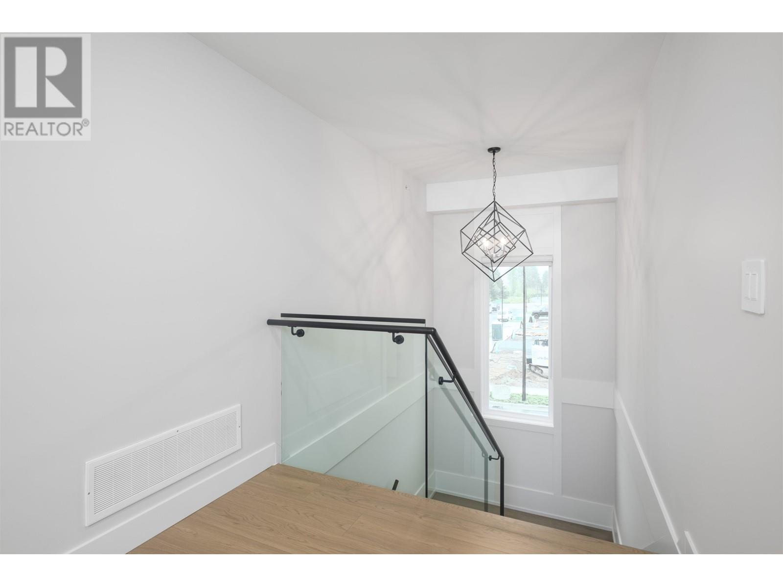 13526 Foreman Drive, Maple Ridge, British Columbia  V4R 2P7 - Photo 12 - R2822329