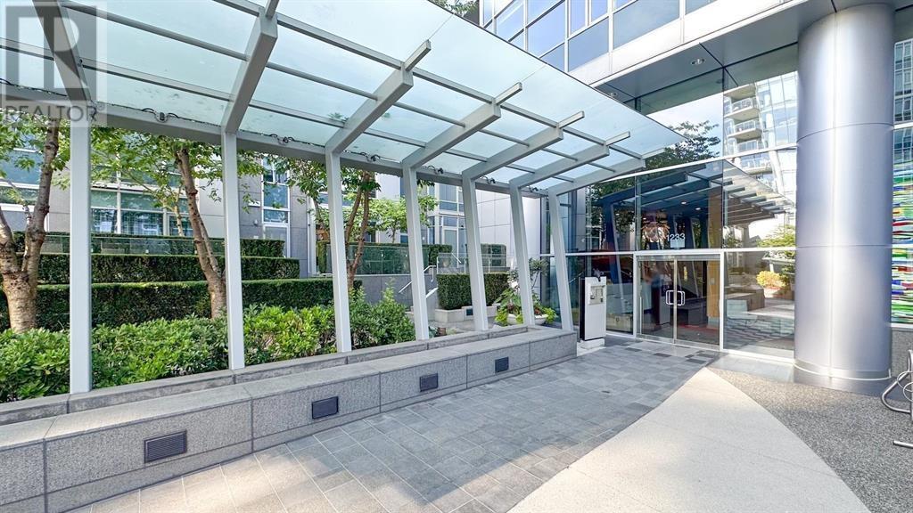 404 1233 W Cordova Street, Vancouver, British Columbia  V6C 3P9 - Photo 3 - R2821988