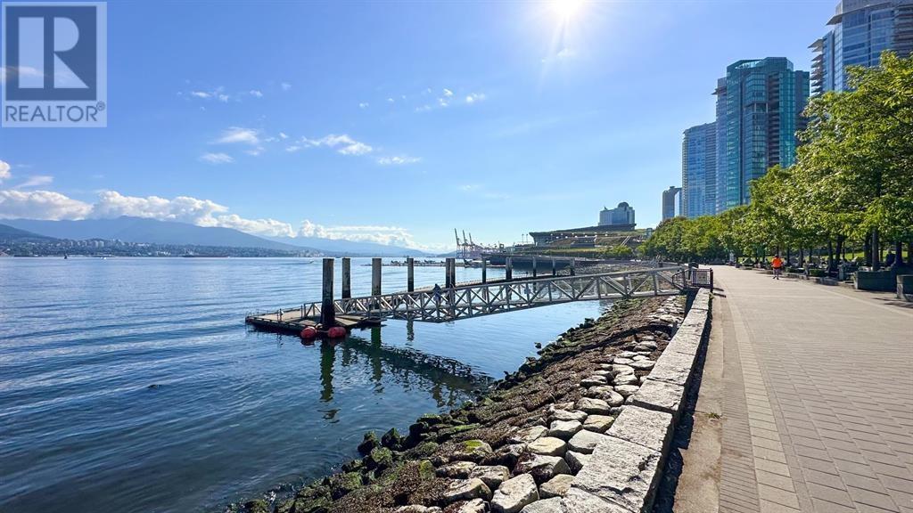 404 1233 W Cordova Street, Vancouver, British Columbia  V6C 3P9 - Photo 6 - R2821988