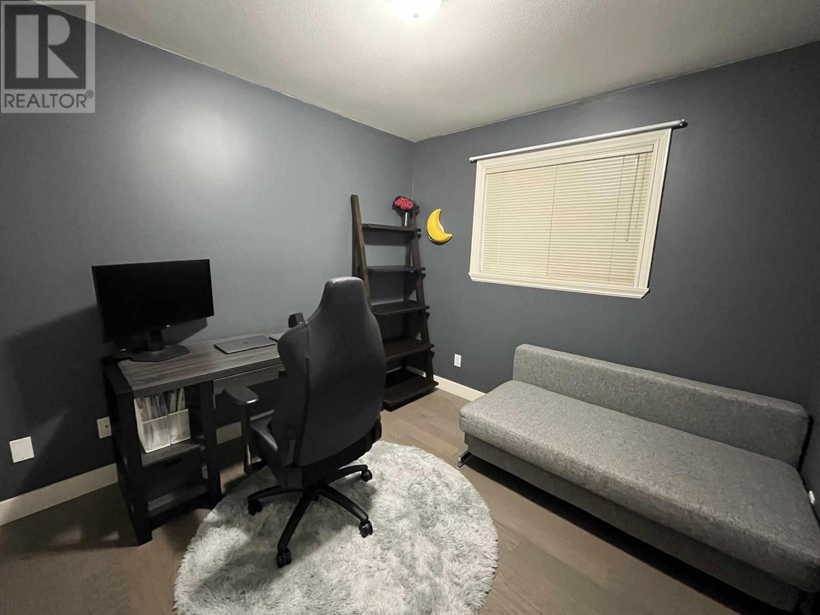 5955 Woodsworth Street, Burnaby, British Columbia  V5G 1S9 - Photo 12 - R2822147