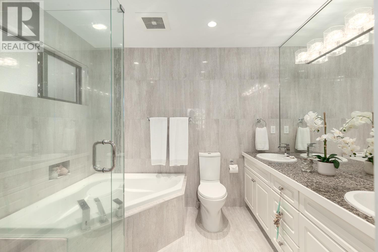 4639 Woodburn Road, West Vancouver, British Columbia  V7S 2W7 - Photo 25 - R2816841
