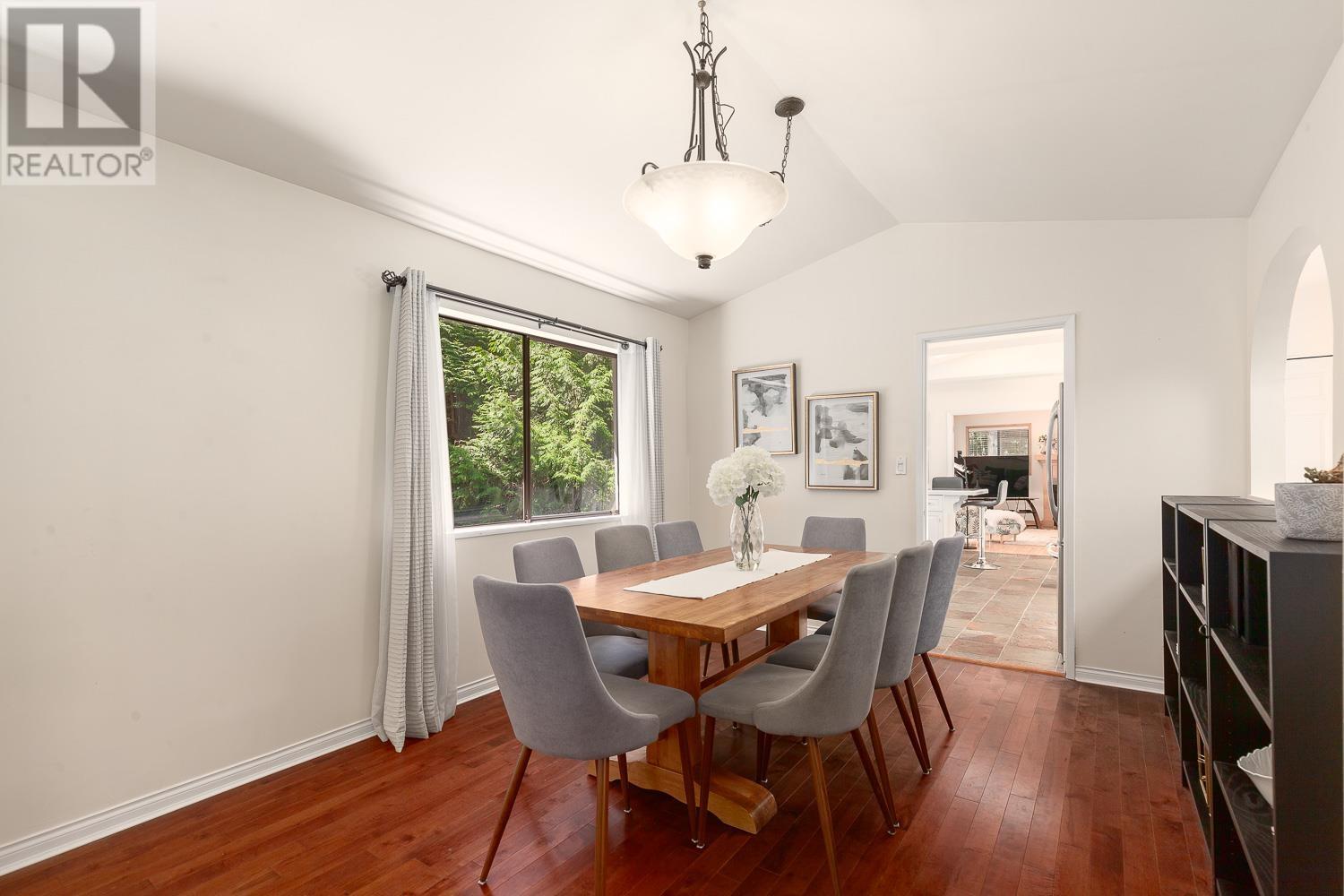 4639 Woodburn Road, West Vancouver, British Columbia  V7S 2W7 - Photo 10 - R2816841