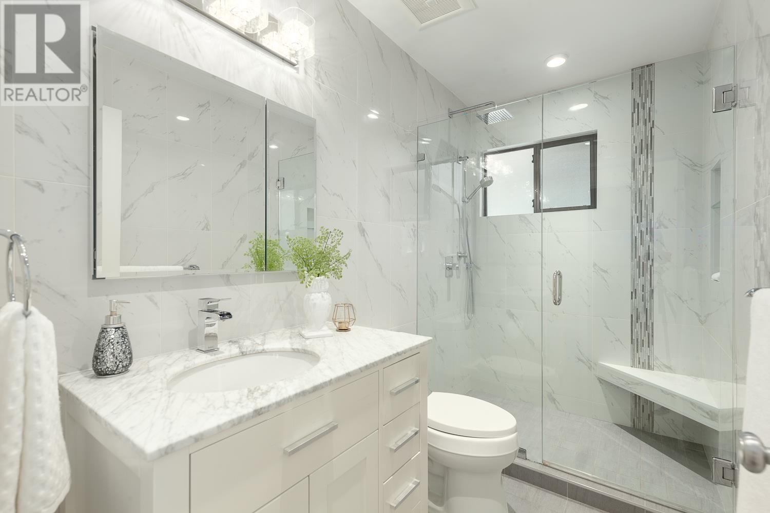 4639 Woodburn Road, West Vancouver, British Columbia  V7S 2W7 - Photo 21 - R2816841