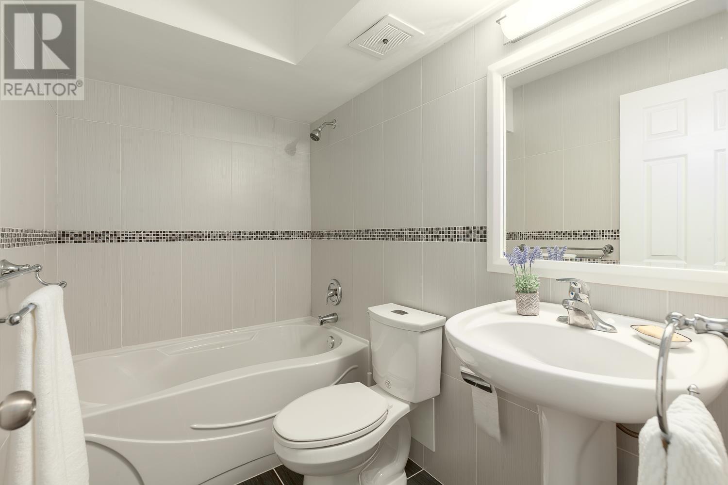 4639 Woodburn Road, West Vancouver, British Columbia  V7S 2W7 - Photo 39 - R2816841