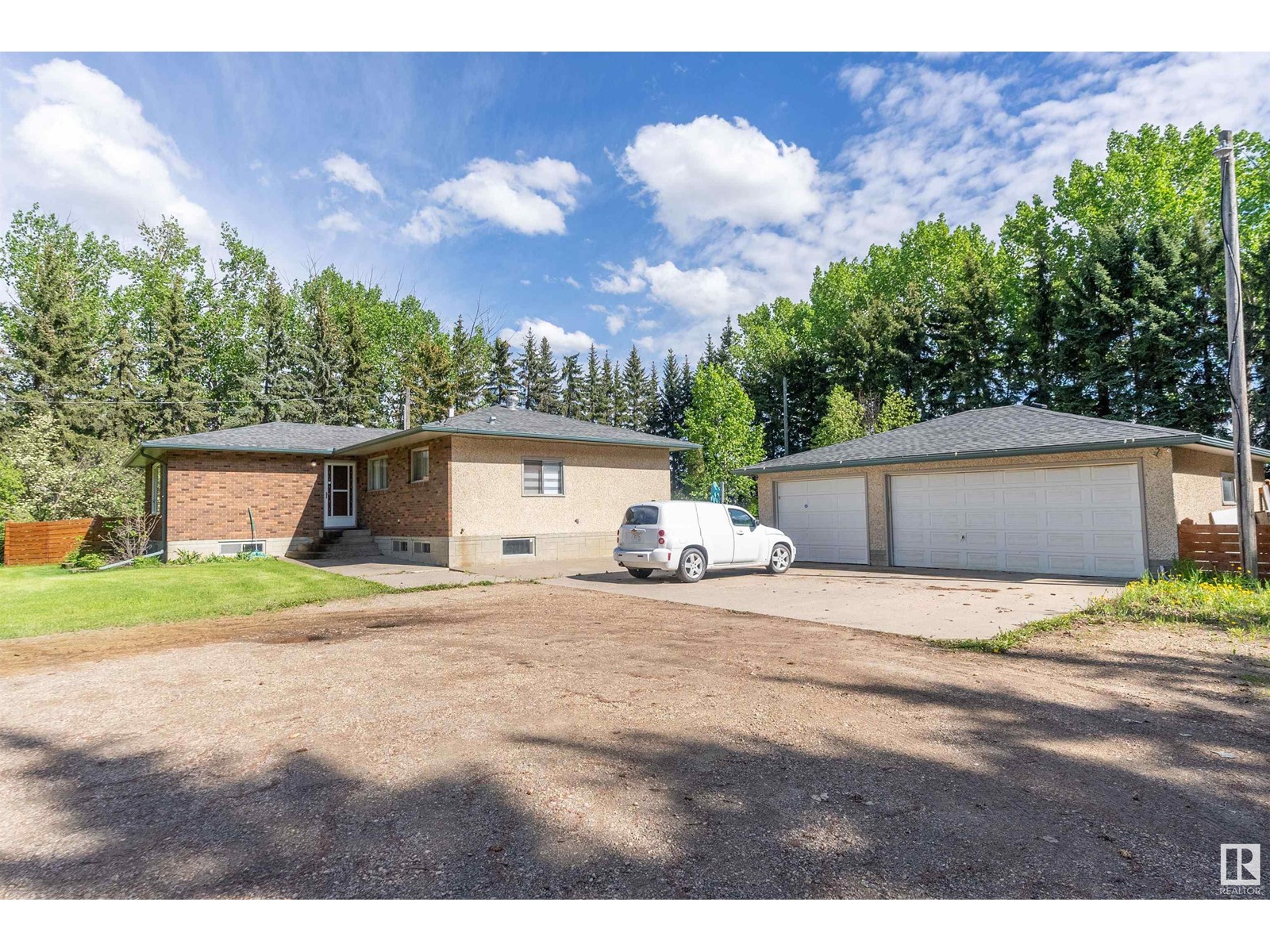 8415 41 Av Sw, Edmonton, Alberta  T6X 2T9 - Photo 5 - E4361131