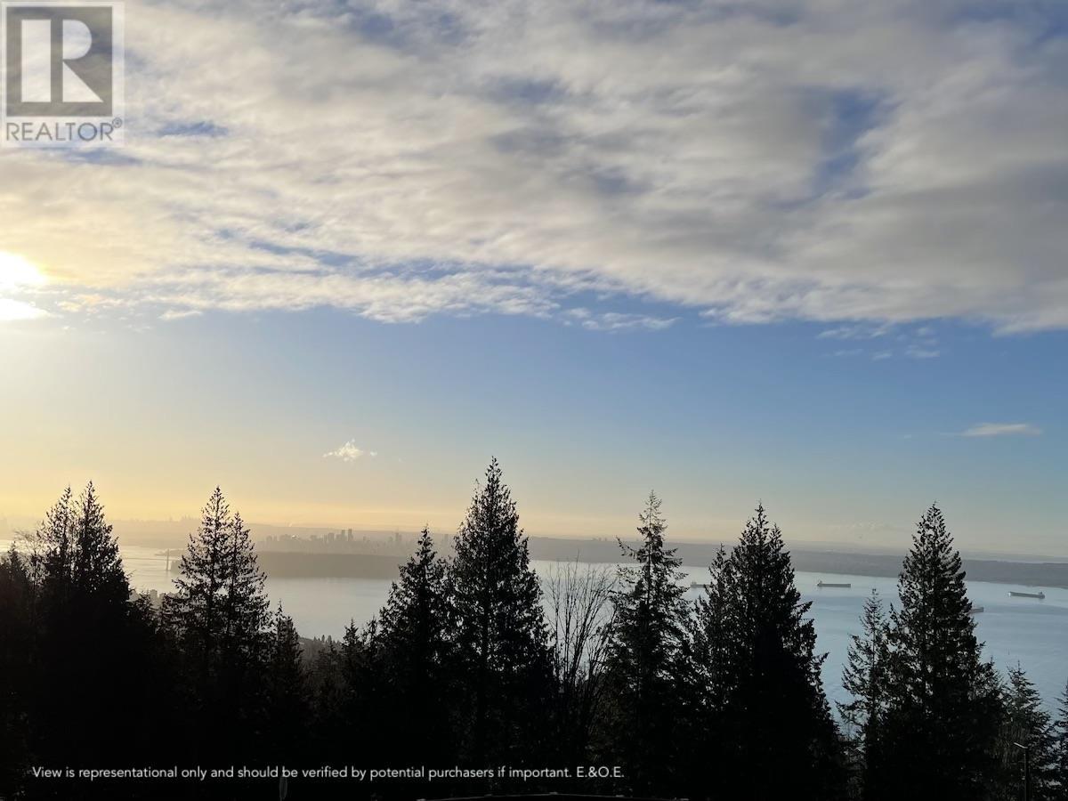 3261 Chippendale Road, West Vancouver, British Columbia  V0V 0V0 - Photo 10 - R2819368