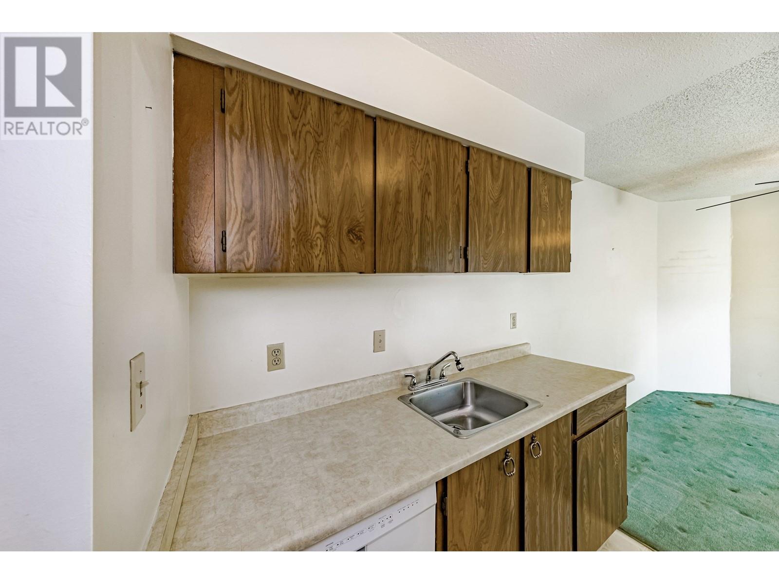 208 6651 Lynas Lane, Richmond, British Columbia  V7C 3K8 - Photo 8 - R2820821