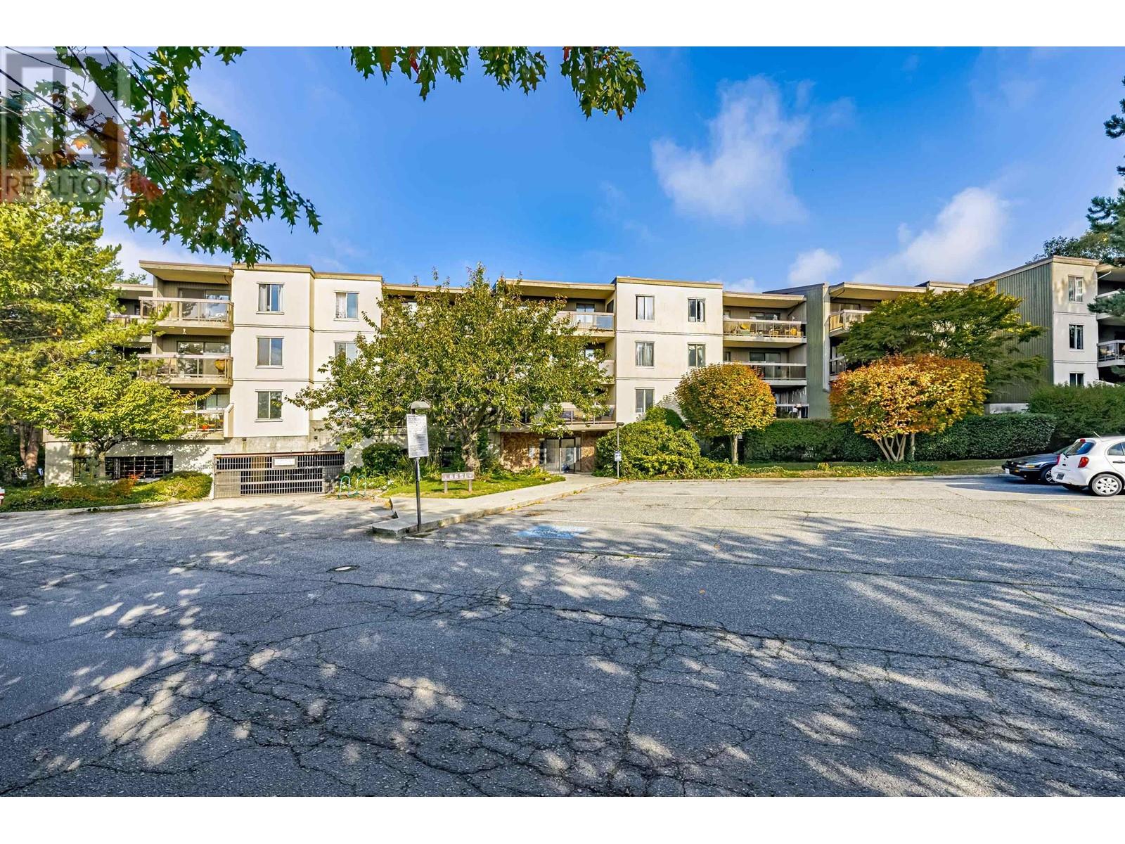 208 6651 LYNAS LANE, richmond, British Columbia