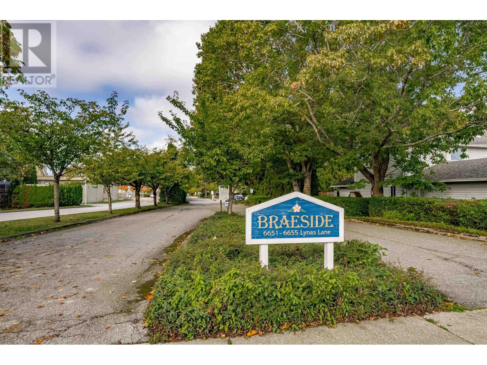 208 6651 Lynas Lane, Richmond, British Columbia  V7C 3K8 - Photo 2 - R2820821