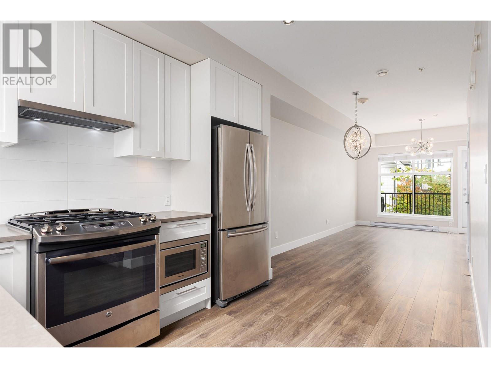 8 5152 Canada Way, Burnaby, British Columbia  V5E 0C3 - Photo 5 - R2822020