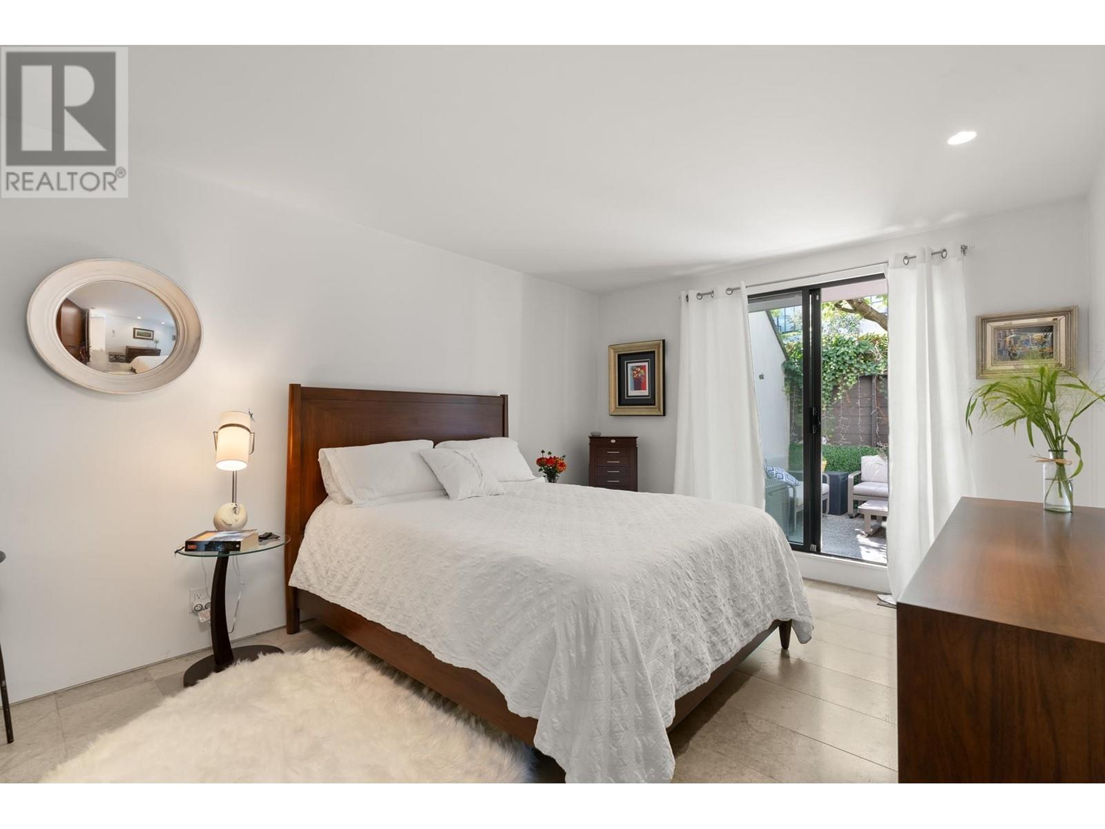 1216 Island Park Walk, Vancouver, British Columbia  V6H 3T4 - Photo 25 - R2822398