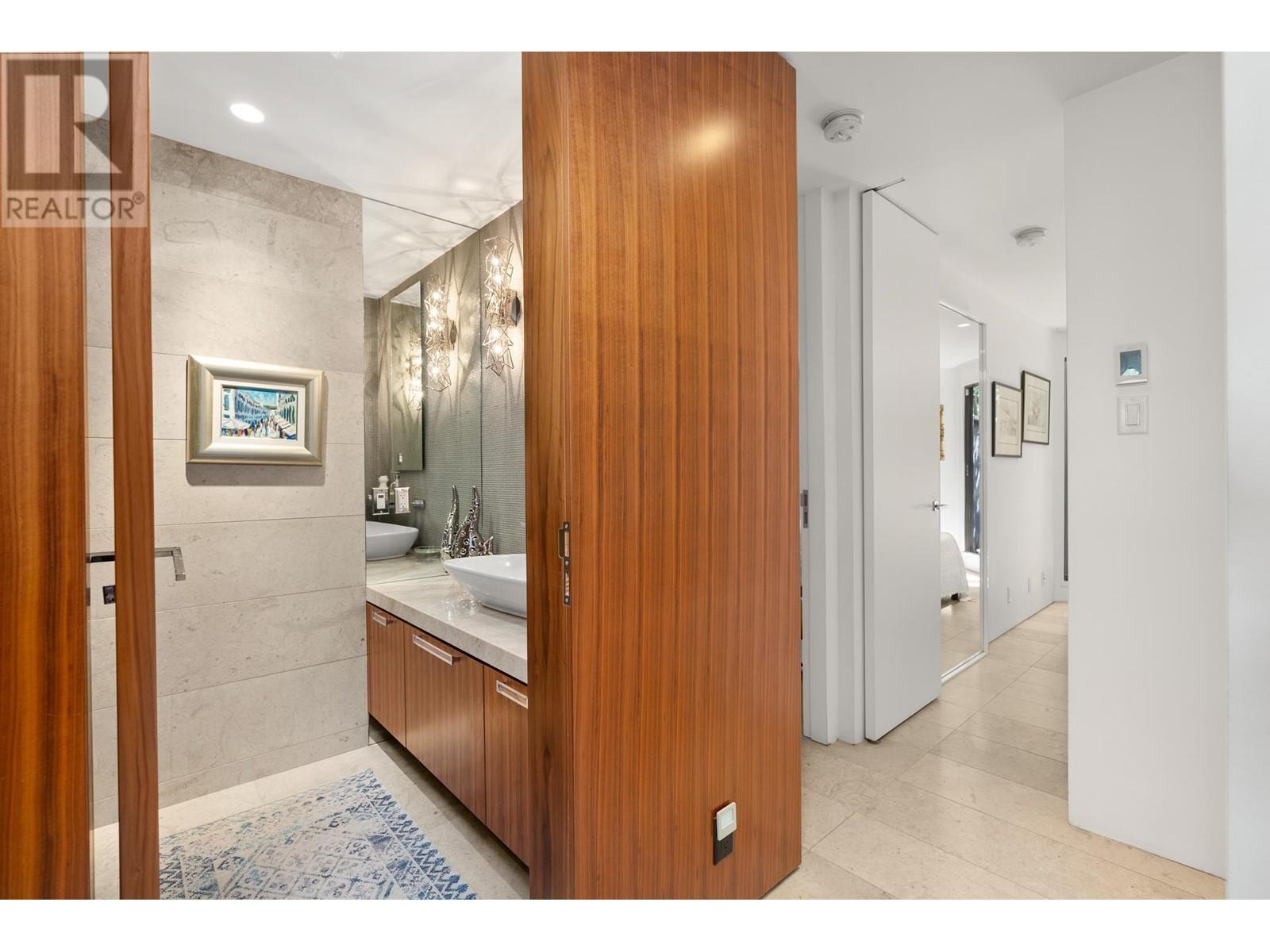 1216 Island Park Walk, Vancouver, British Columbia  V6H 3T4 - Photo 31 - R2822398