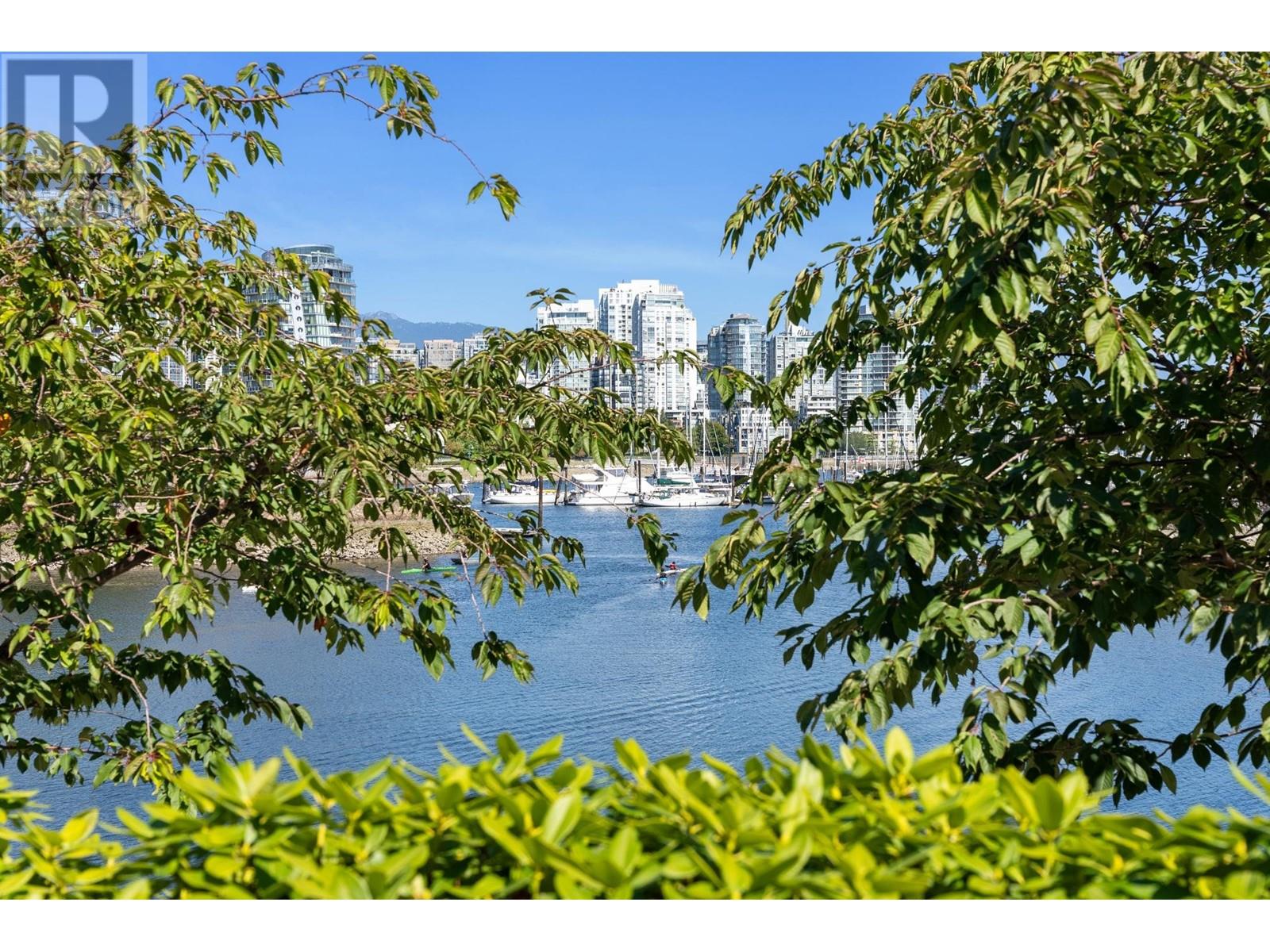 1216 Island Park Walk, Vancouver, British Columbia  V6H 3T4 - Photo 34 - R2822398