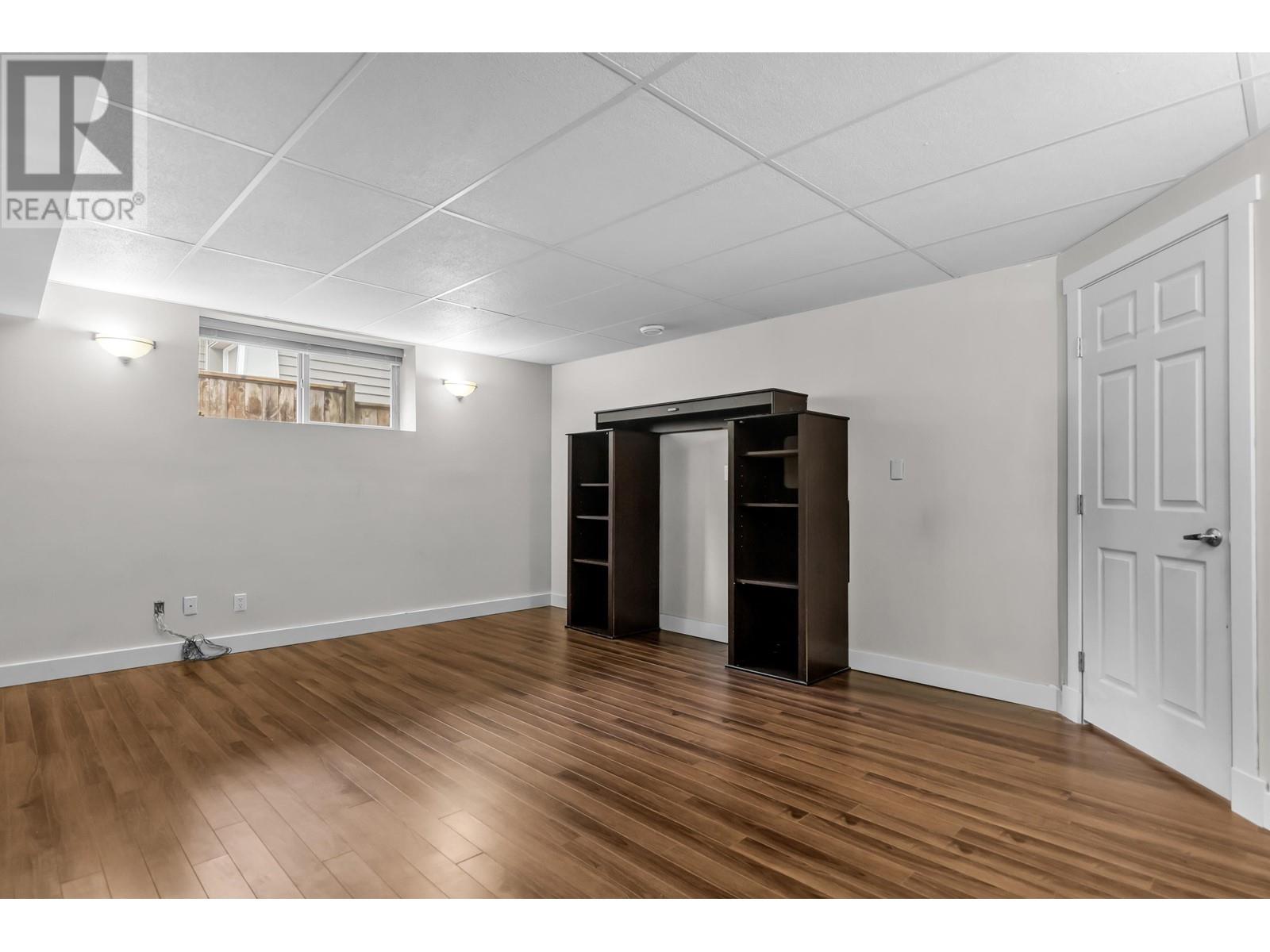 24757 Kimola Drive, Maple Ridge, British Columbia  V2W 0A6 - Photo 27 - R2822381