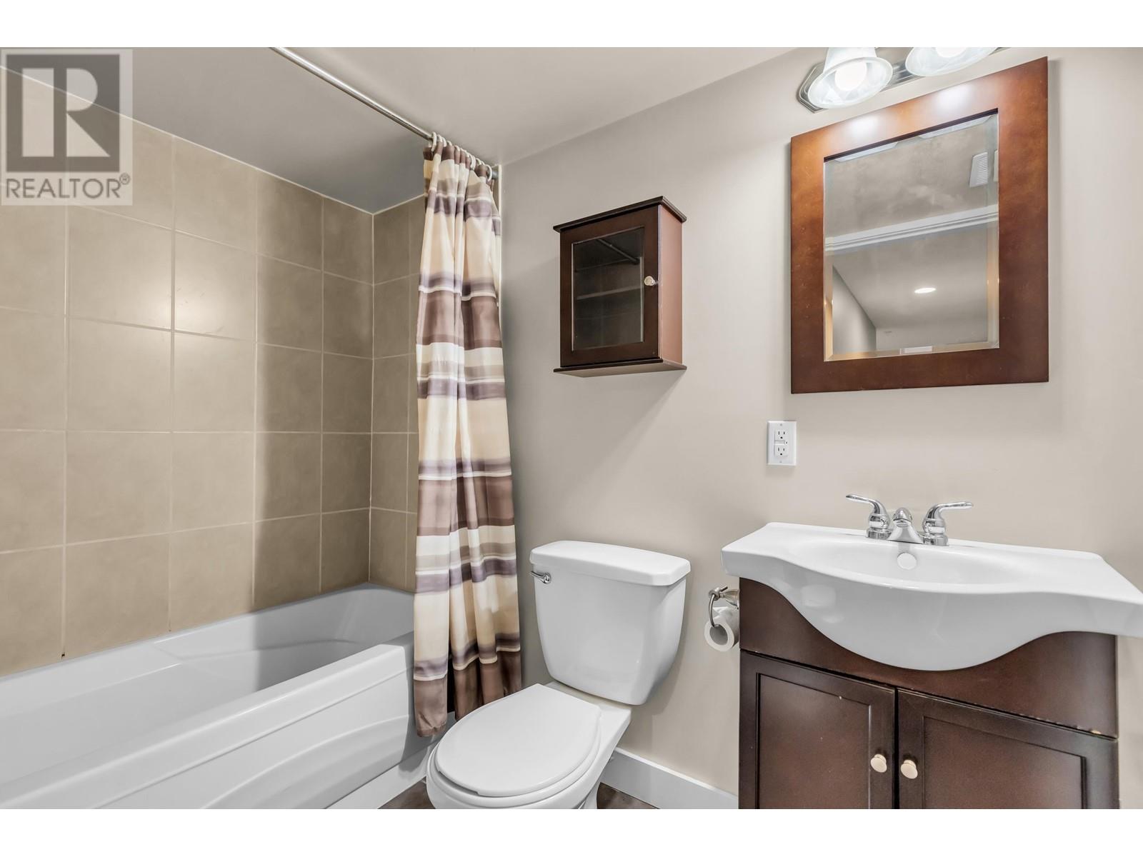 24757 Kimola Drive, Maple Ridge, British Columbia  V2W 0A6 - Photo 28 - R2822381