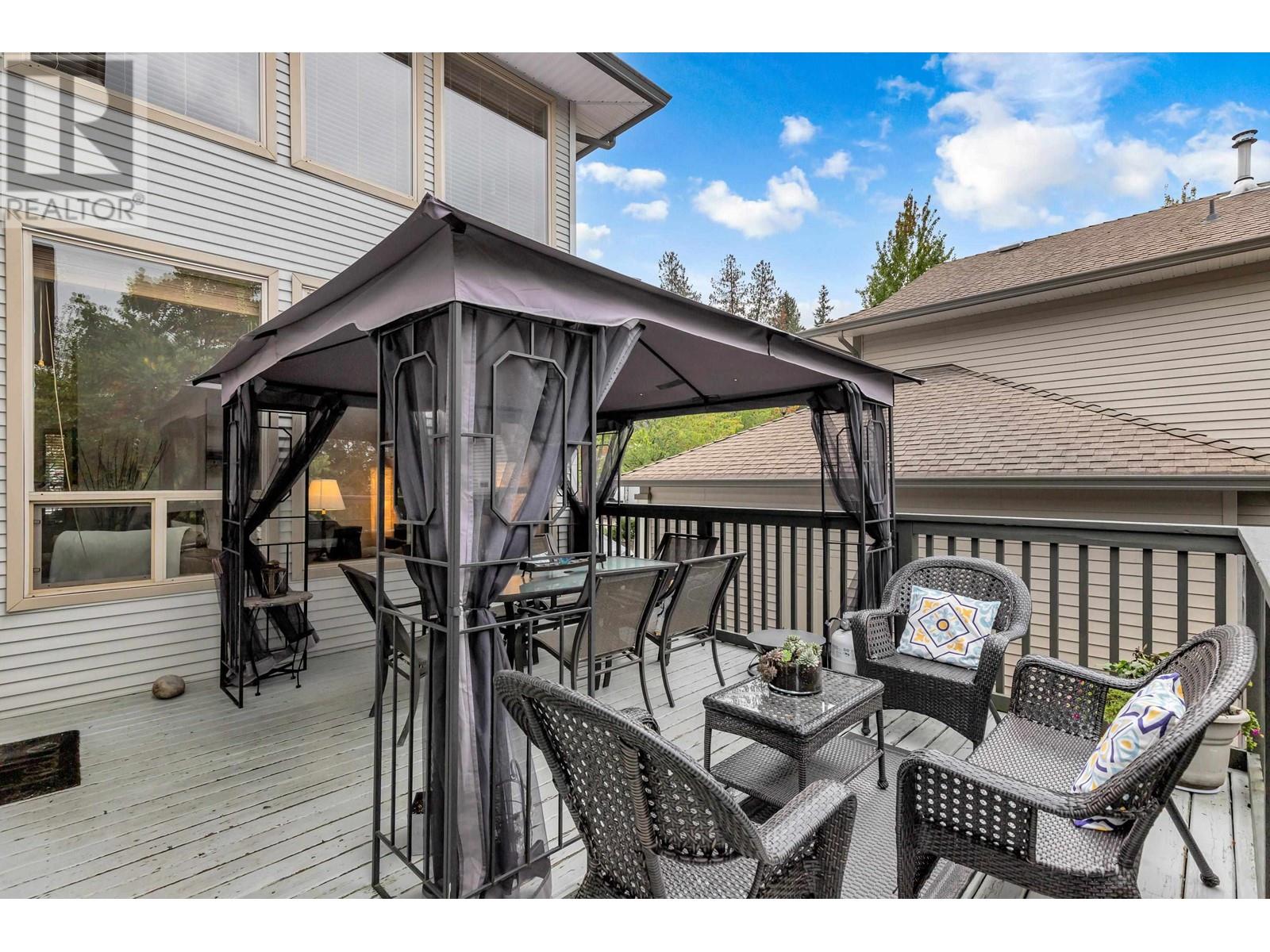 24757 Kimola Drive, Maple Ridge, British Columbia  V2W 0A6 - Photo 30 - R2822381