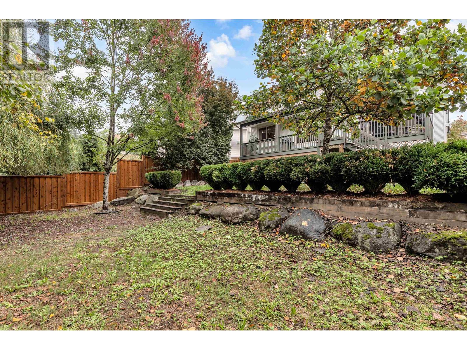 24757 Kimola Drive, Maple Ridge, British Columbia  V2W 0A6 - Photo 38 - R2822381