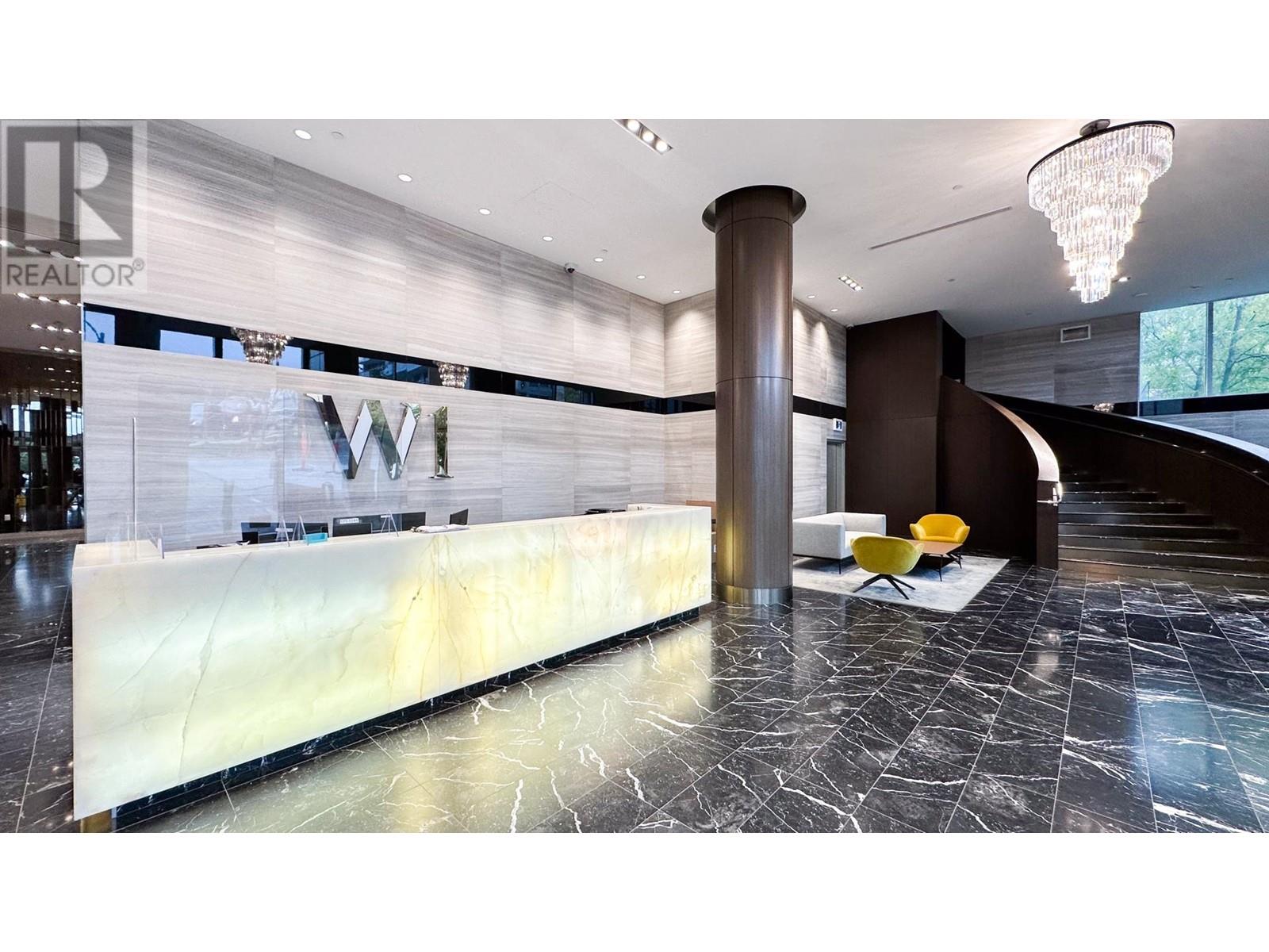 2001 433 Sw Marine Drive, Vancouver, British Columbia  V5X 0H5 - Photo 3 - R2821785