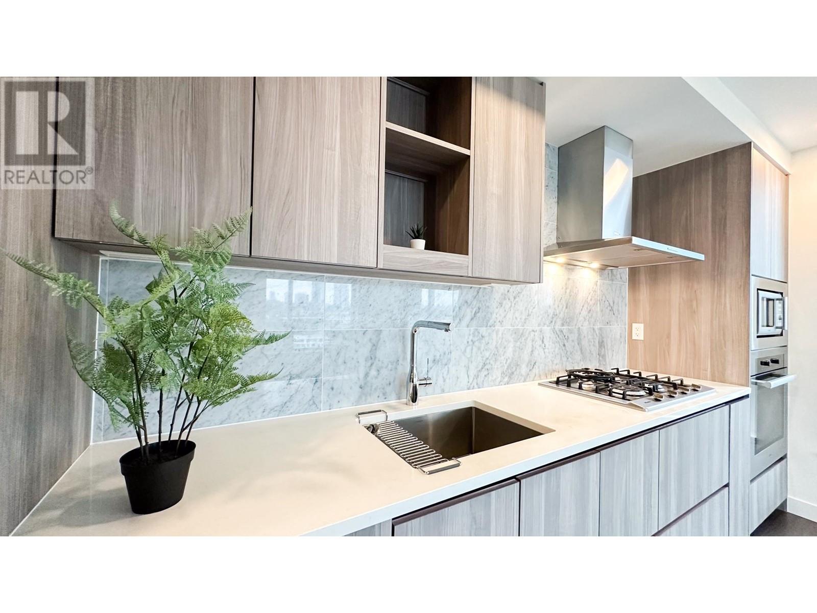2001 433 Sw Marine Drive, Vancouver, British Columbia  V5X 0H5 - Photo 10 - R2821785