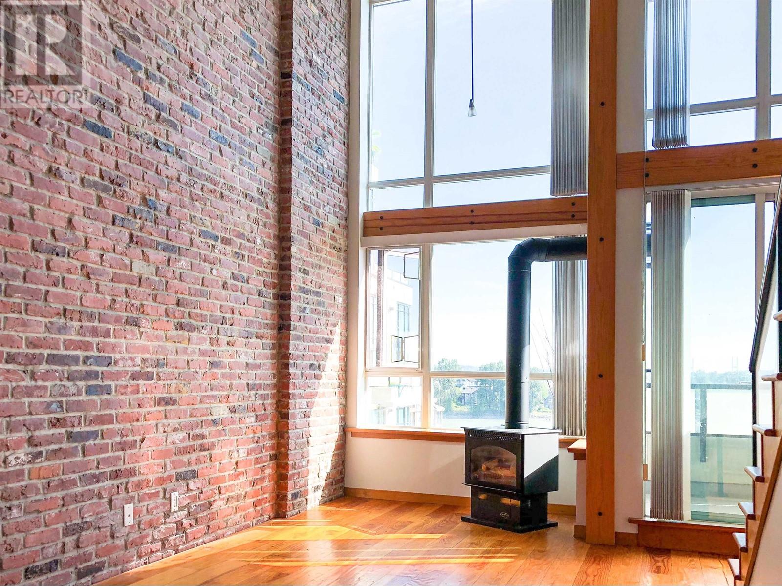 415 10 Renaissance Square, New Westminster, British Columbia  V3M 7B1 - Photo 8 - R2808123