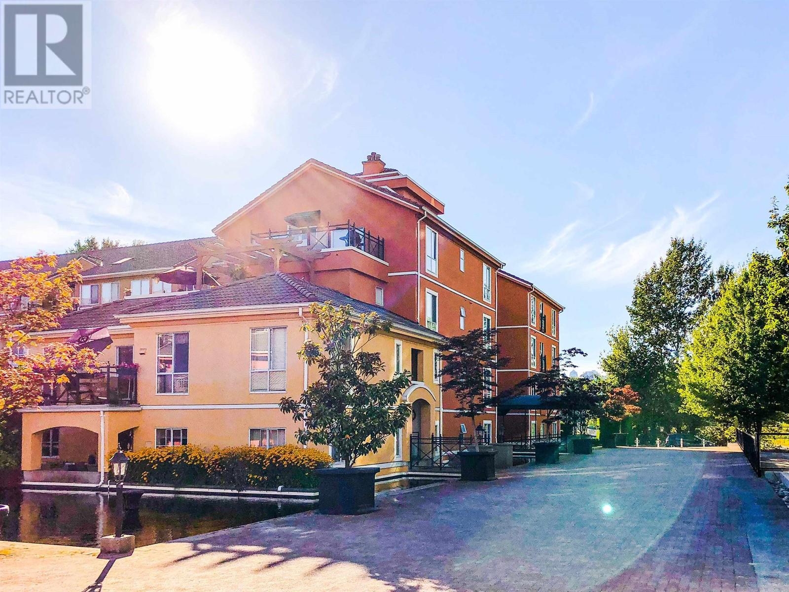 415 10 Renaissance Square, New Westminster, British Columbia  V3M 7B1 - Photo 15 - R2808123