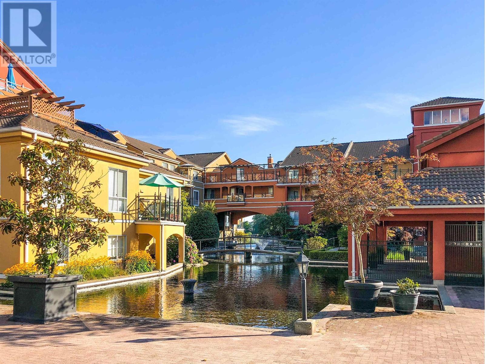 415 10 Renaissance Square, New Westminster, British Columbia  V3M 7B1 - Photo 17 - R2808123