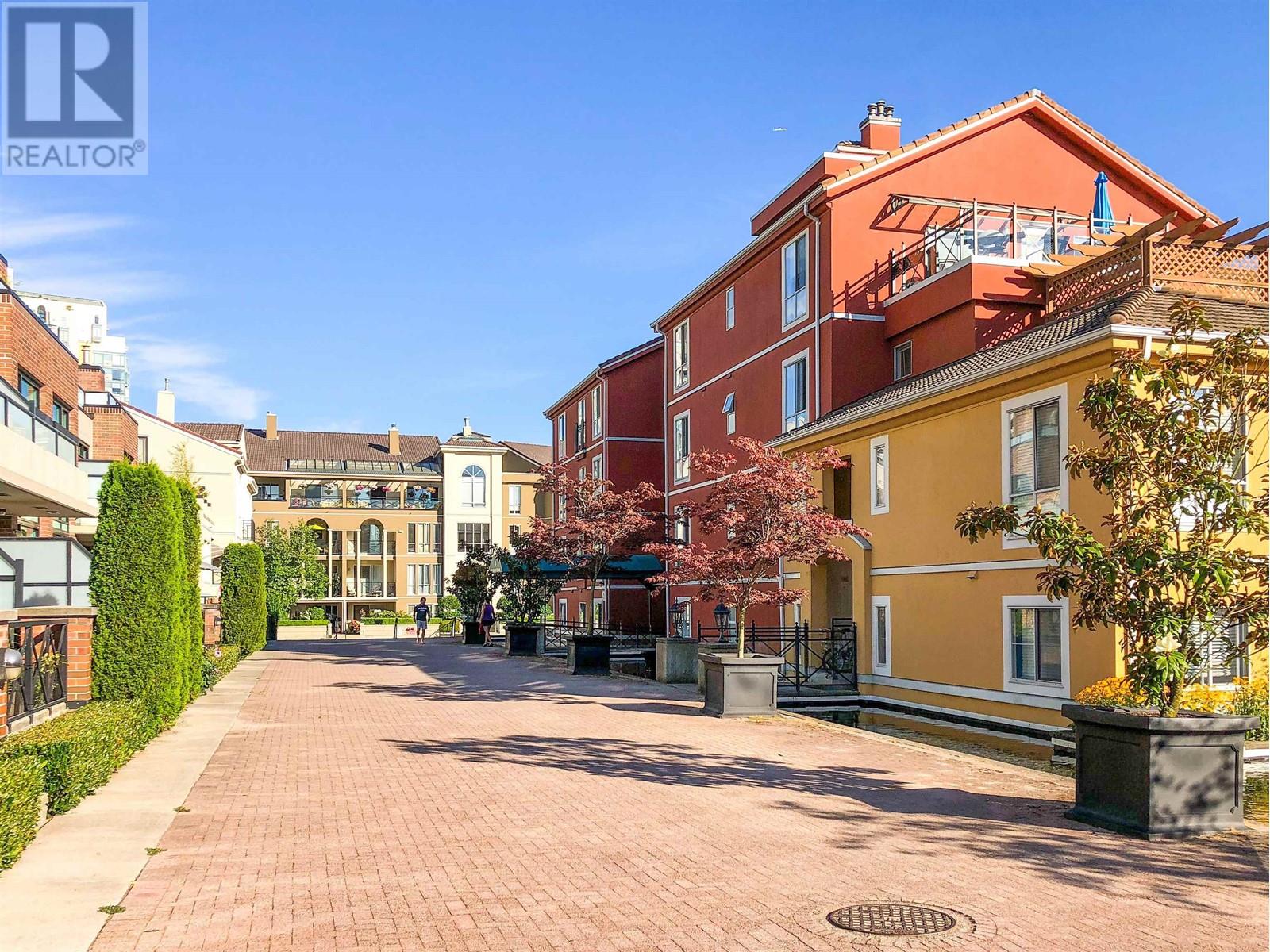 415 10 Renaissance Square, New Westminster, British Columbia  V3M 7B1 - Photo 18 - R2808123