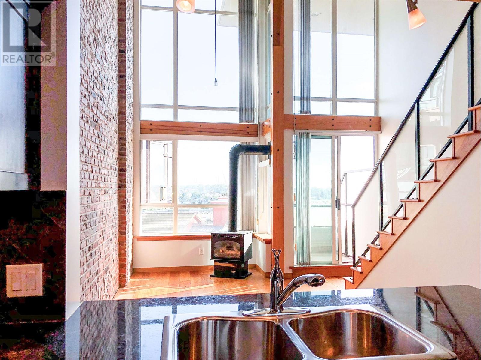 415 10 Renaissance Square, New Westminster, British Columbia  V3M 7B1 - Photo 7 - R2808123