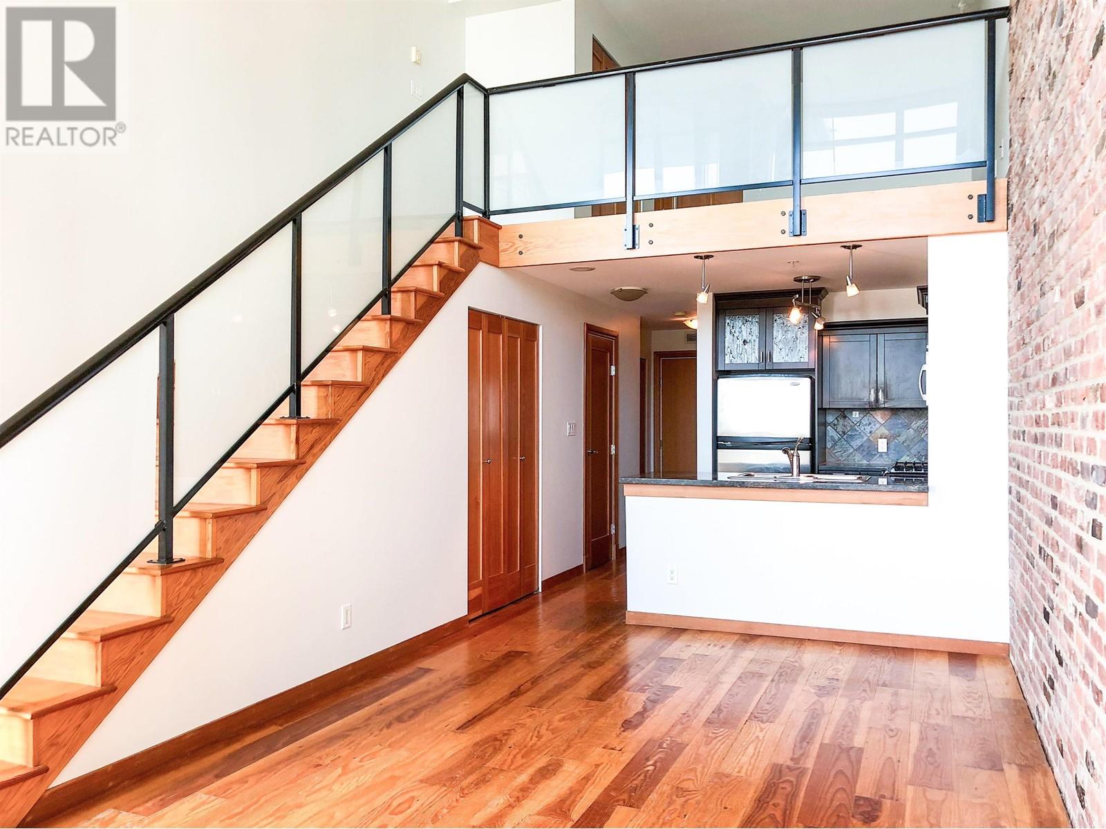 415 10 Renaissance Square, New Westminster, British Columbia  V3M 7B1 - Photo 6 - R2808123