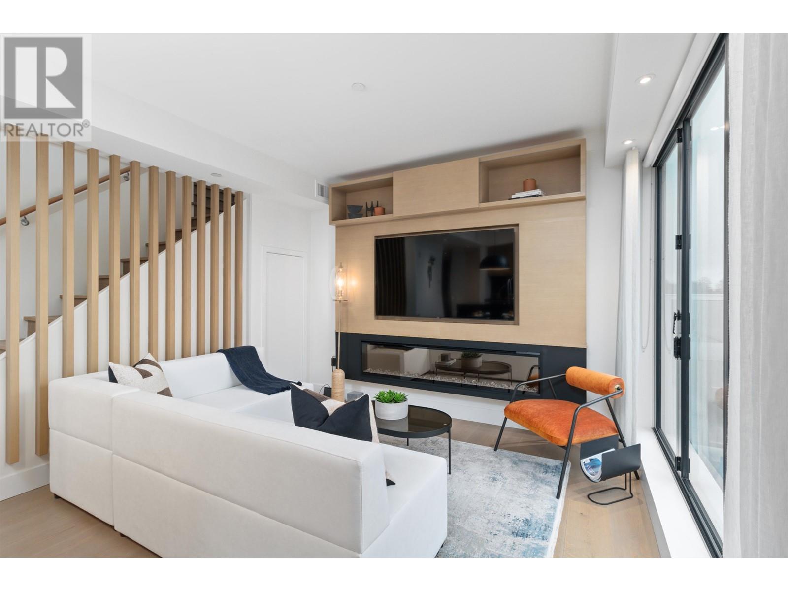 601 5089 Quebec Street, Vancouver, British Columbia  V5W 0E5 - Photo 3 - R2793076