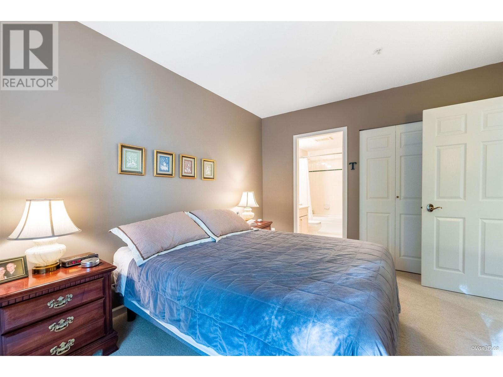 207 3625 Windcrest Drive, North Vancouver, British Columbia  V7G 2S6 - Photo 12 - R2822406