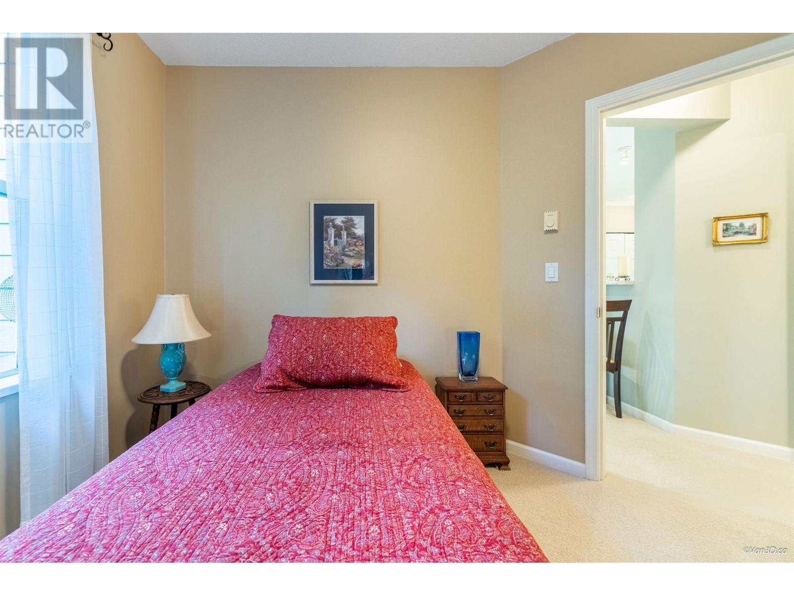 207 3625 Windcrest Drive, North Vancouver, British Columbia  V7G 2S6 - Photo 14 - R2822406