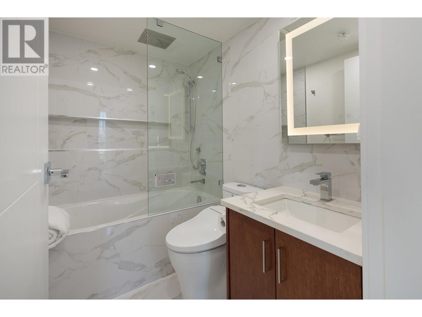 802 1201 Marinaside Crescent, Vancouver, British Columbia  V6Z 2V2 - Photo 19 - R2820561