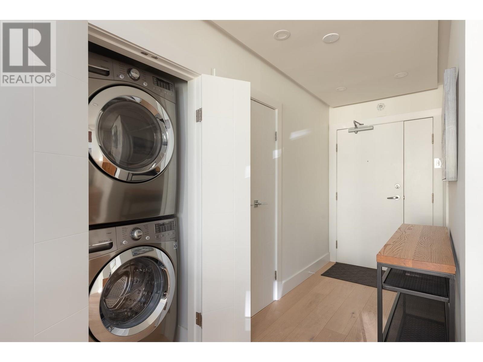 802 1201 Marinaside Crescent, Vancouver, British Columbia  V6Z 2V2 - Photo 20 - R2820561