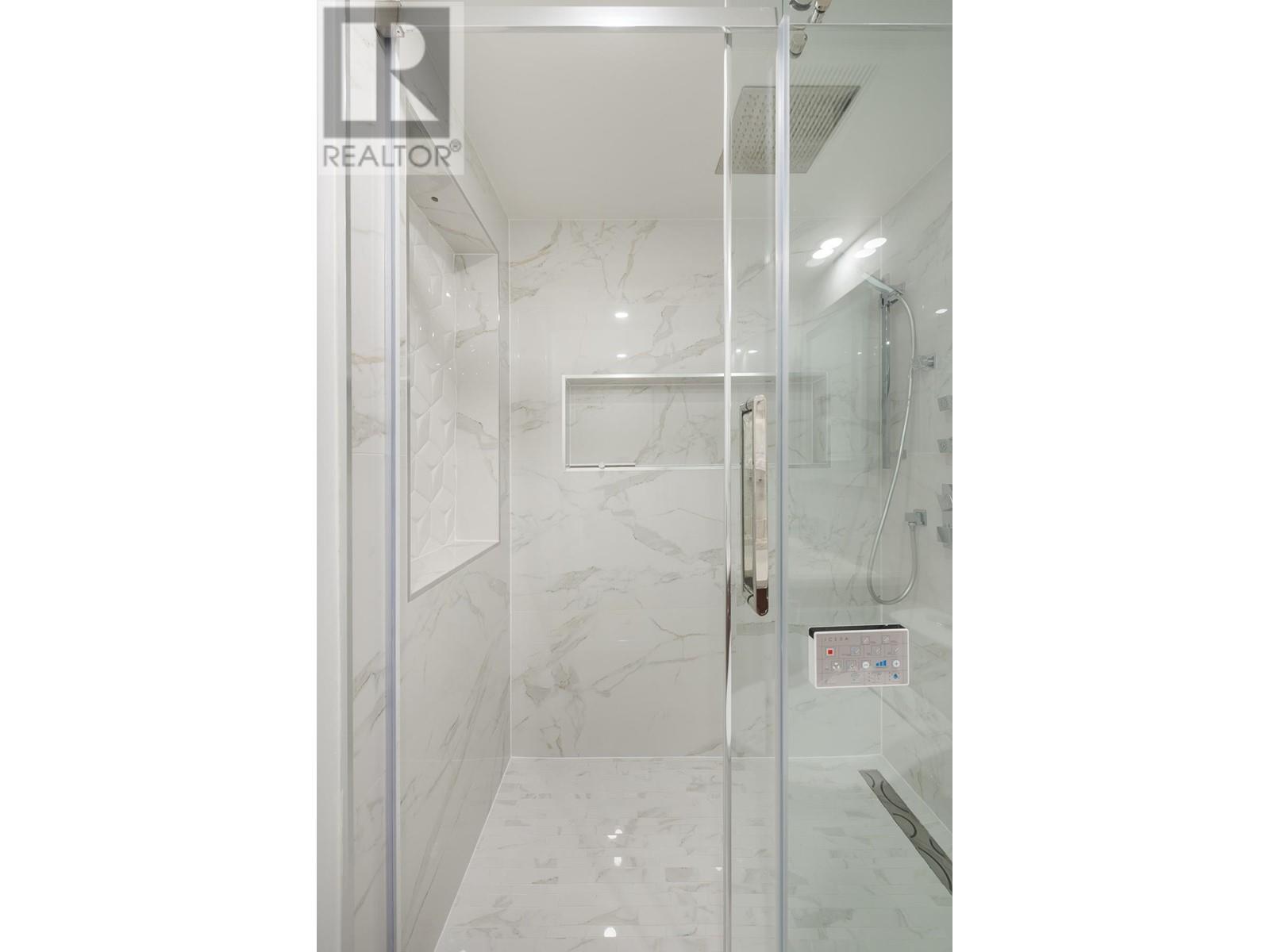 802 1201 Marinaside Crescent, Vancouver, British Columbia  V6Z 2V2 - Photo 16 - R2820561