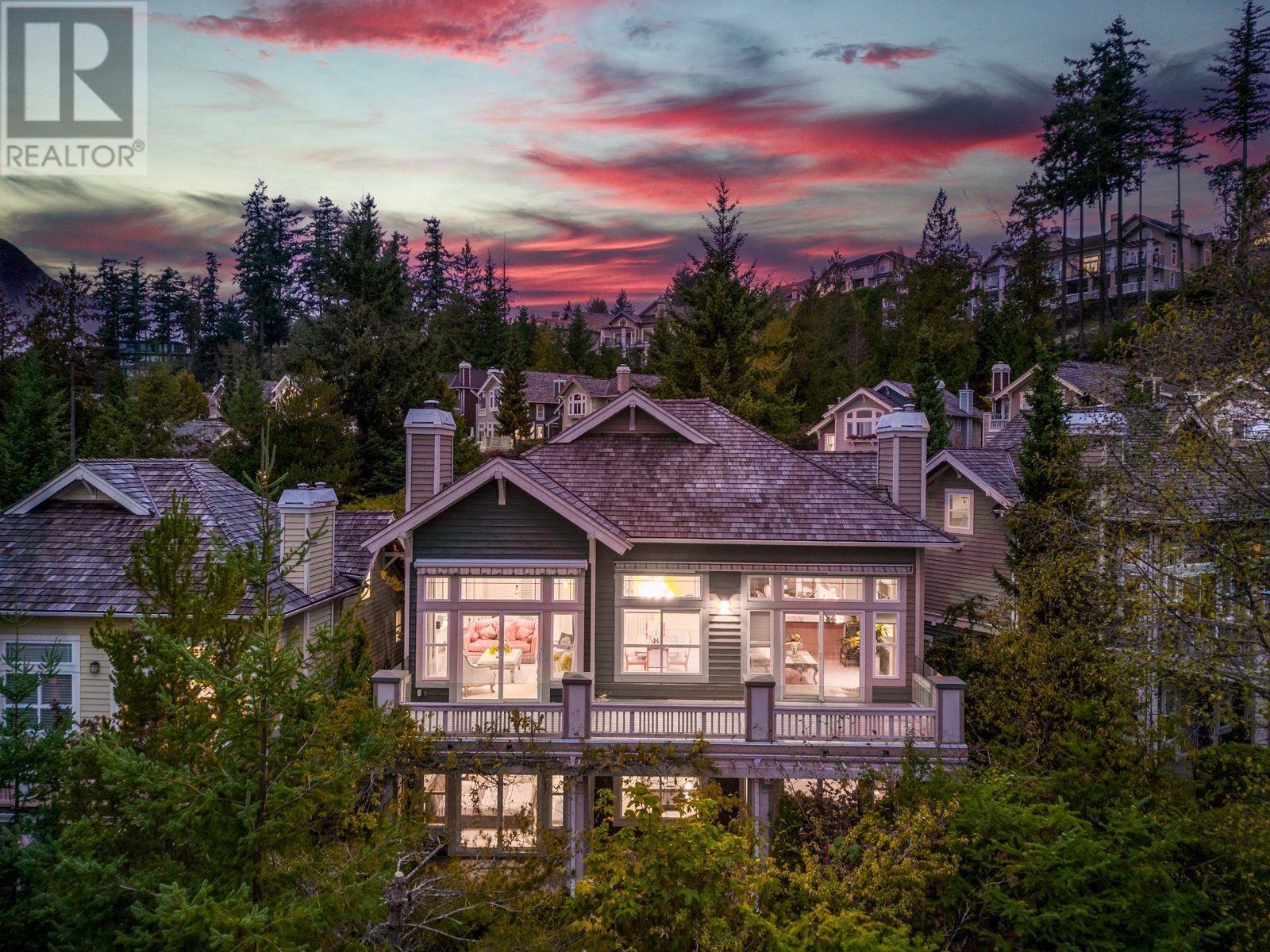 4918 Edendale Lane, West Vancouver, British Columbia  V7W 3H7 - Photo 2 - R2820909