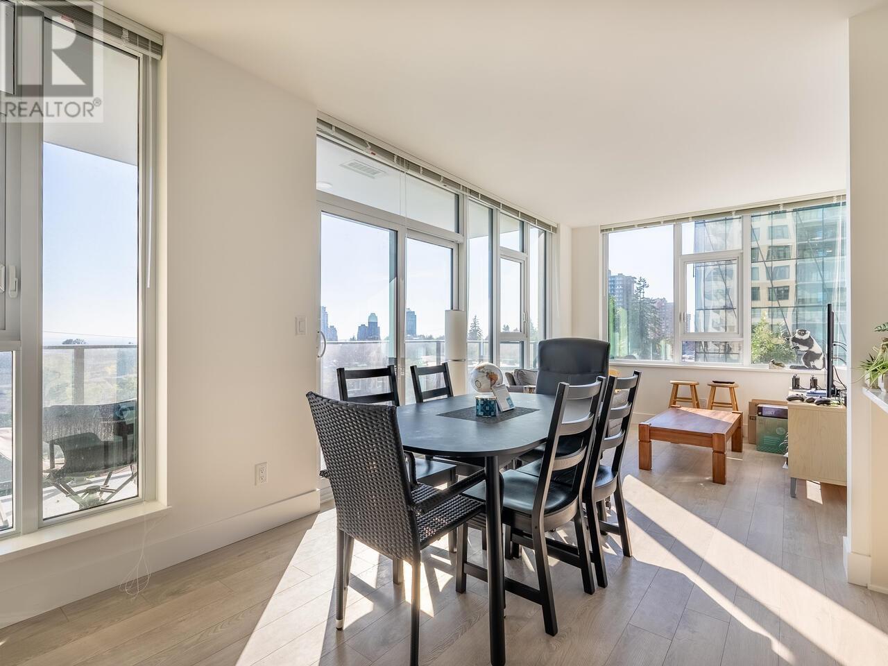 510 7388 Kingsway, Burnaby, British Columbia  V3N 0G9 - Photo 2 - R2822355