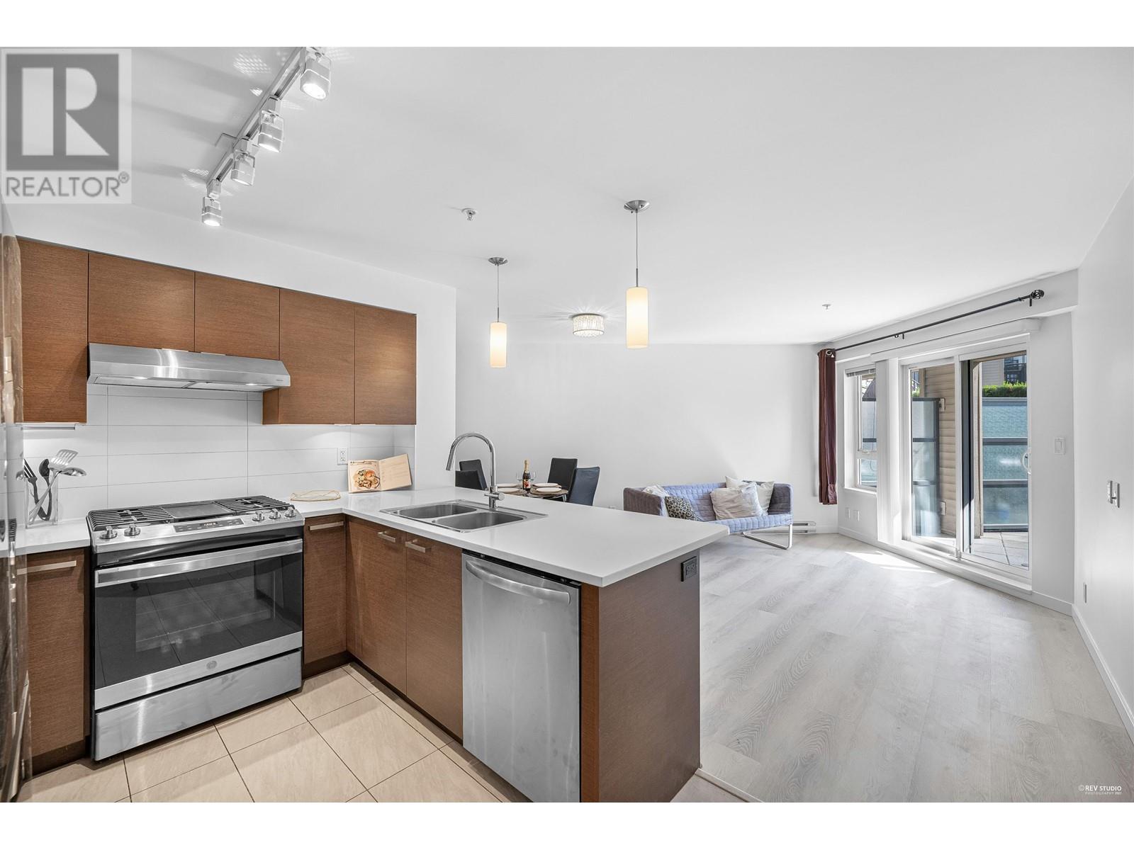 223 12339 STEVESTON HIGHWAY, richmond, British Columbia