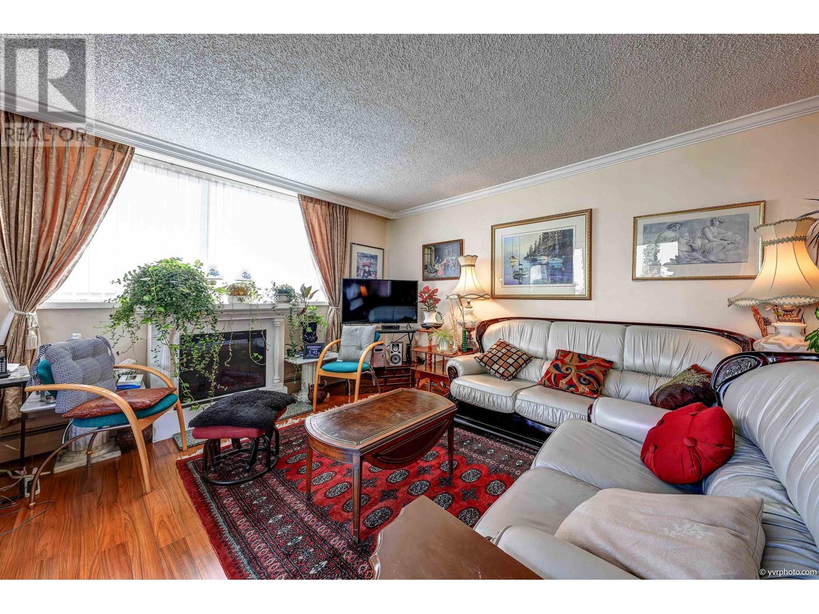 401 1390 Duchess Avenue, West Vancouver, British Columbia  V7T 1H6 - Photo 10 - R2815327