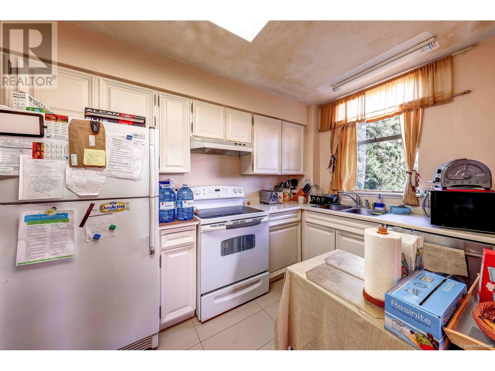 401 1390 Duchess Avenue, West Vancouver, British Columbia  V7T 1H6 - Photo 22 - R2815327
